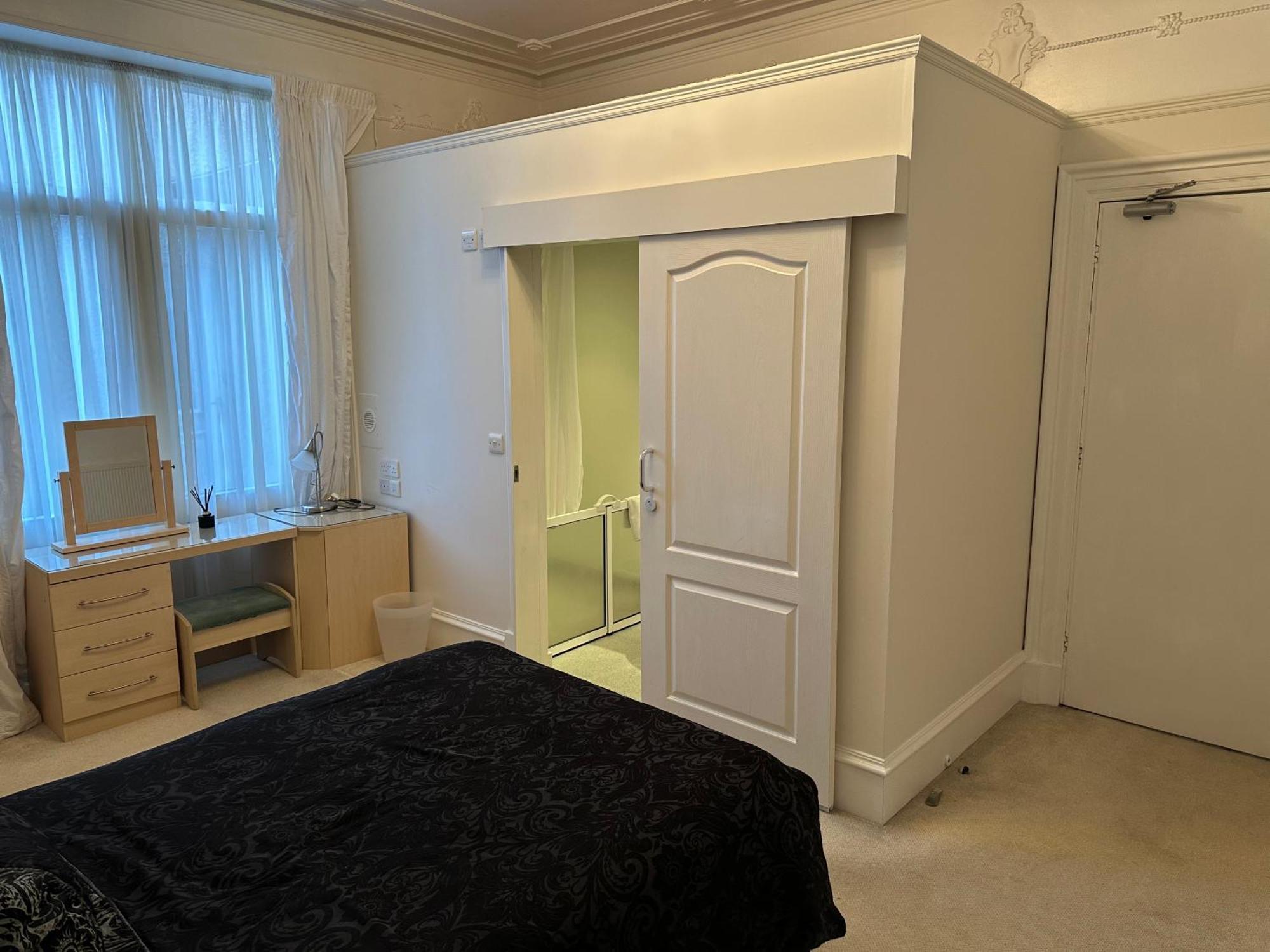 Third House Guest House Aberdeen Ngoại thất bức ảnh